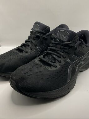 Asics Gel Kayano 27 Running Shoe Triple Black size 11 1011A767